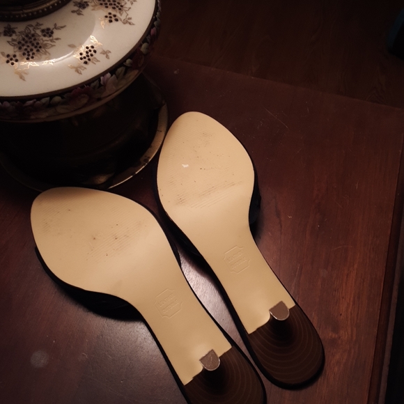 Isaac mizrahi shoes - Picture 2 of 6